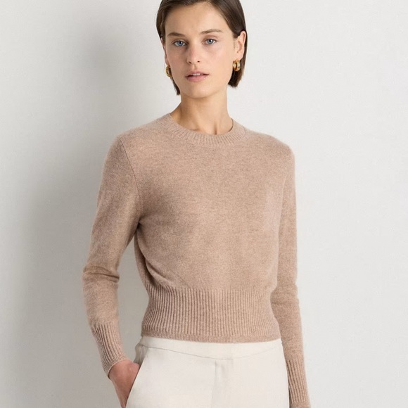 Quince Sweaters - Quince Cashmere Women's Mongolian Cashmere Shrunken Crewneck Sweater luxury L